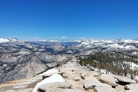 4 Mile to Mist Trail via Clouds Rest