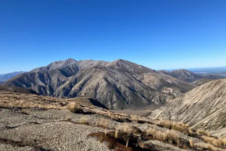 Red Hill,Mt Lyndon and Cloudy hill via Coleridge pass