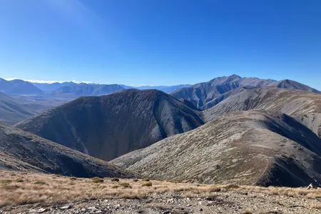 Red Hill,Mt Lyndon and Cloudy hill via Coleridge pass
