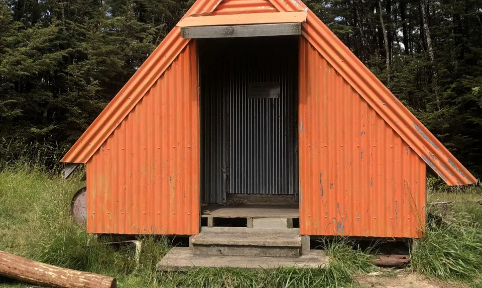 Benmore Hut to the bushline, Canterbury