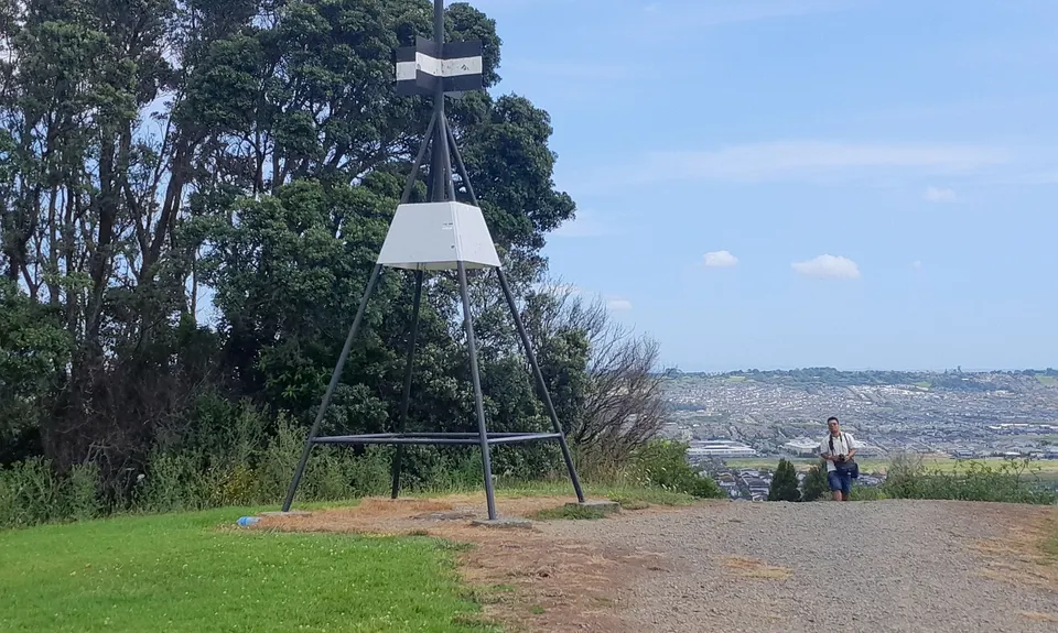 Puke-i-Aki-Rangi (Puke Ariki)