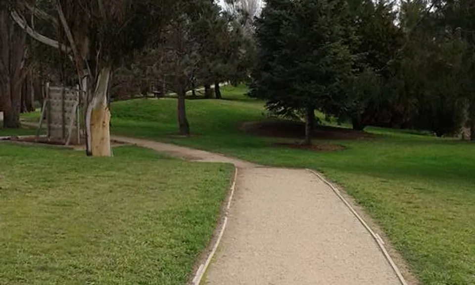 Waipoua River & Henley Lake Trail, Wellington