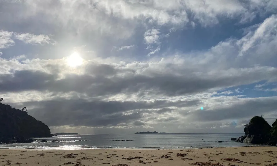 Bragging About Horseshoe Point, Southland