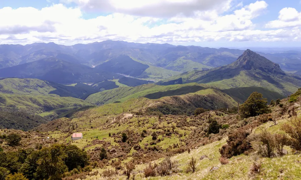 Mt Hikurangi - Sacred Mountain, Gisborne