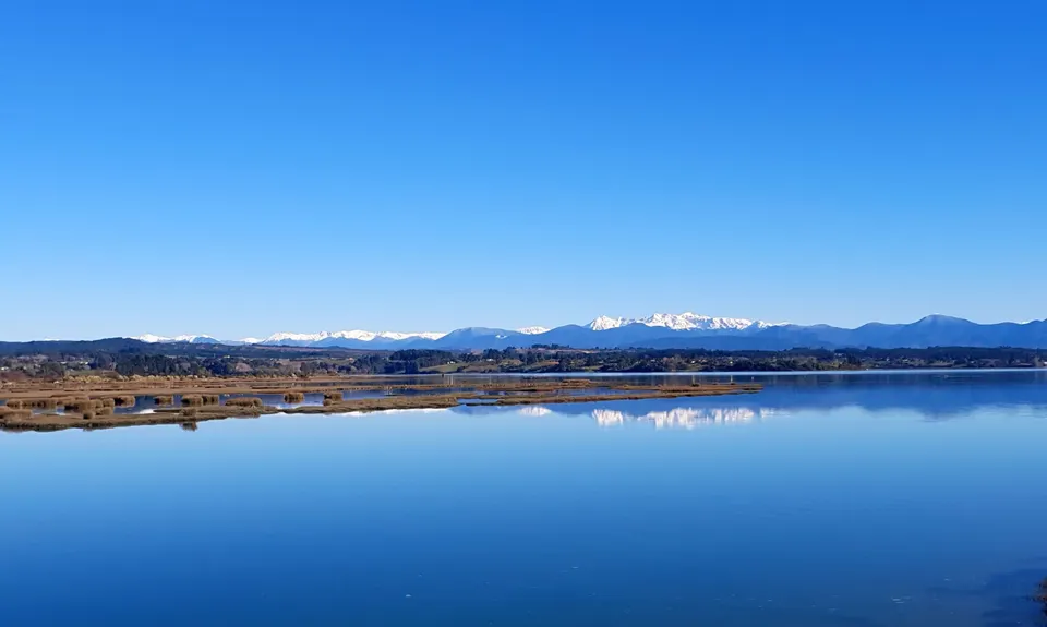Flights and Sights, Nelson