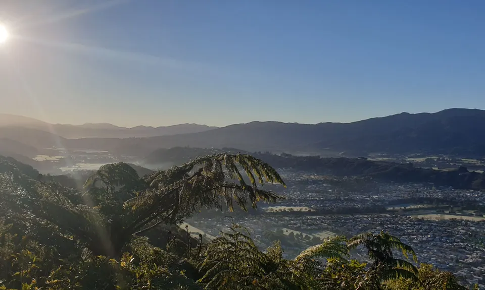 Cannon Point Trig via Zig Zag, Wellington