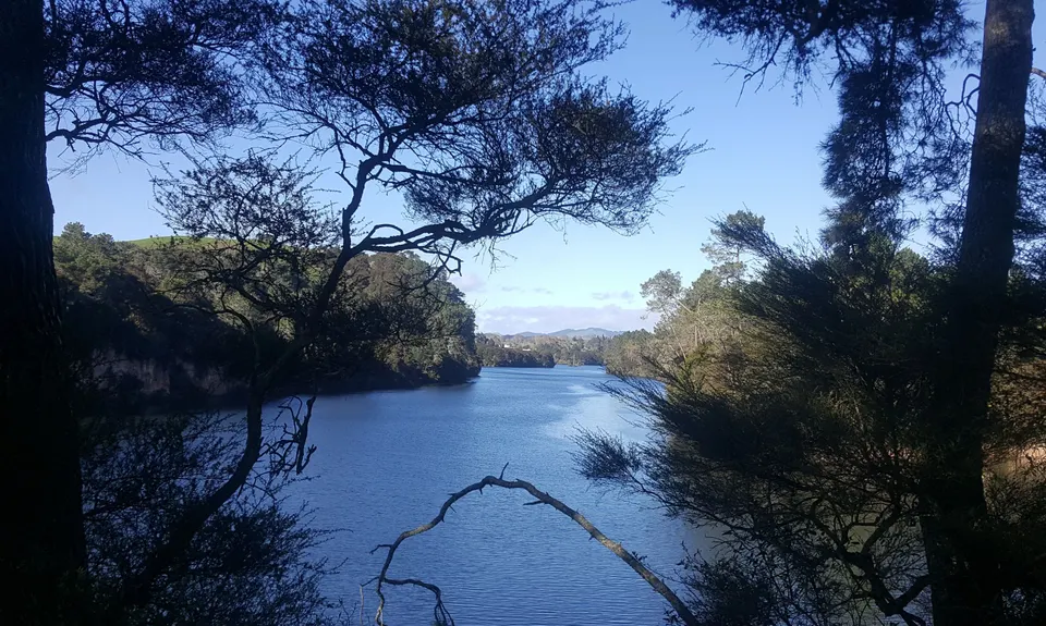 Arapuni Swing Bridge to Jones Landing , Waikato