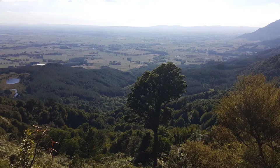 Tuahu Traverse, Bay of Plenty