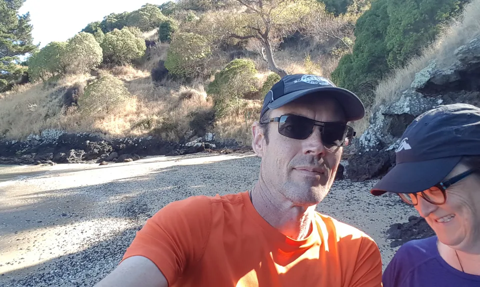 Dog Sniffing Rhythms - Harbour Crusin', Canterbury