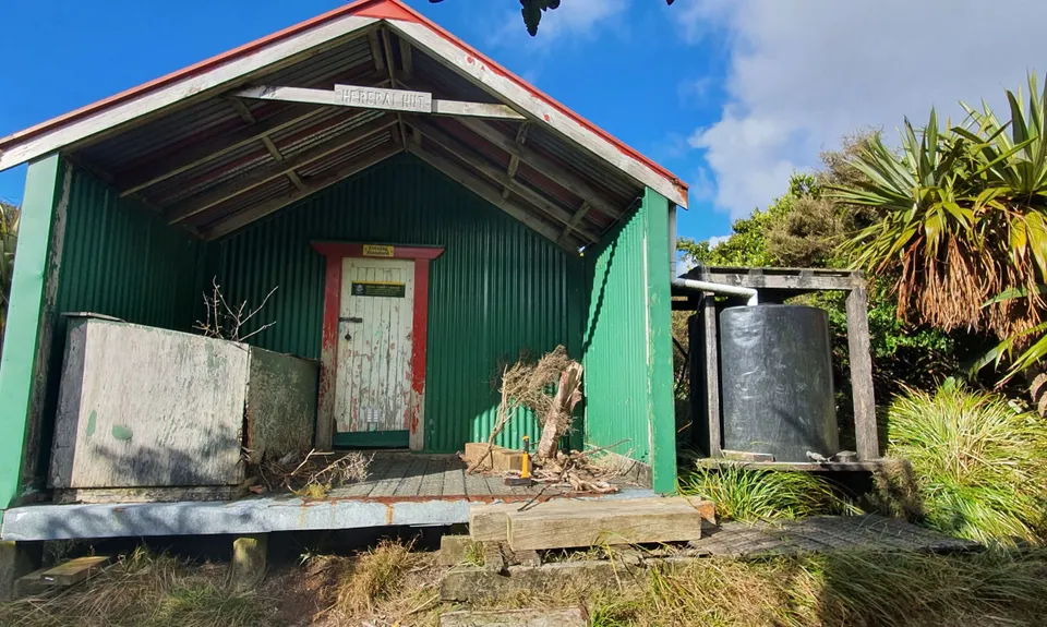 Herepai & Roaring Stag Huts, Manawatu - Wanganui