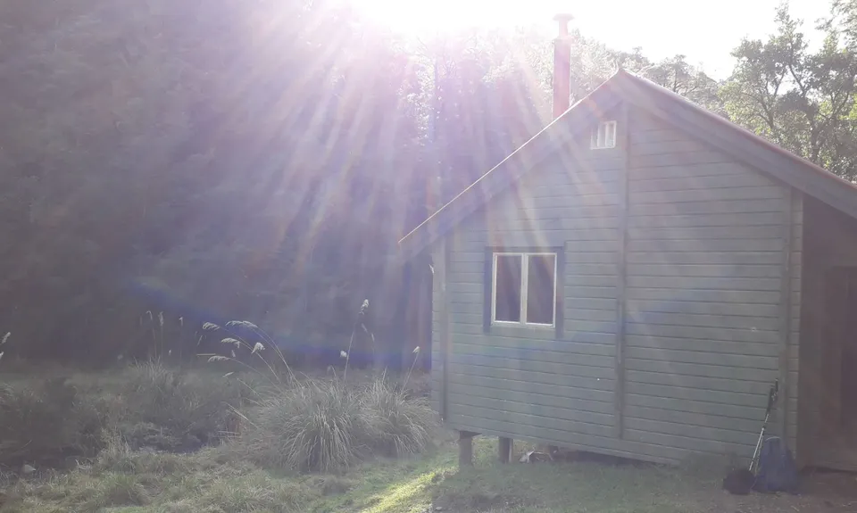 Pinchgut Hut, Canterbury