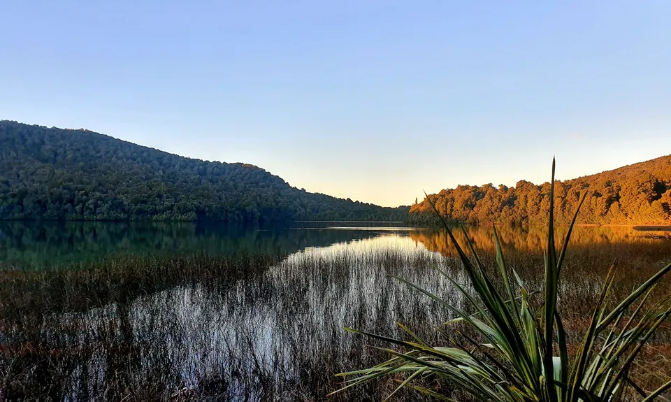 Lake Rotopounamu, Waikato