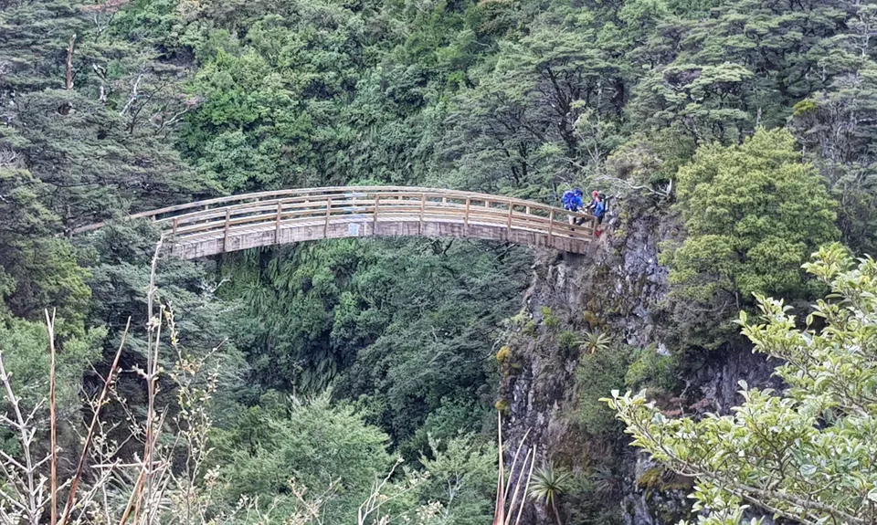 Rangiwahia Hut - Deadmans Track, Manawatu - Wanganui