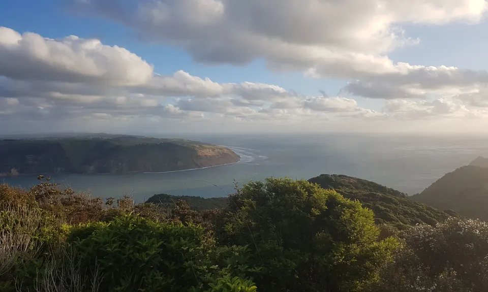 Te Rau-o-te-Huia Summit, Auckland