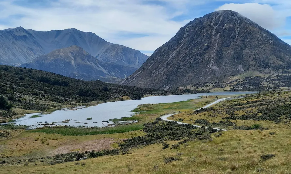 The Lady Lakes, Canterbury