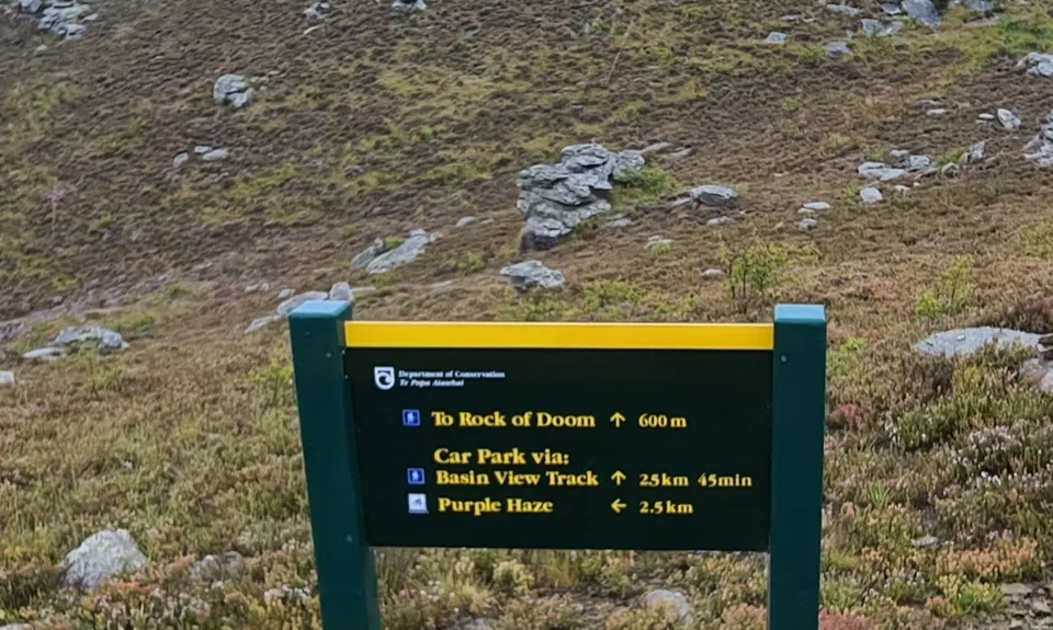 Flat Top Hill, Otago