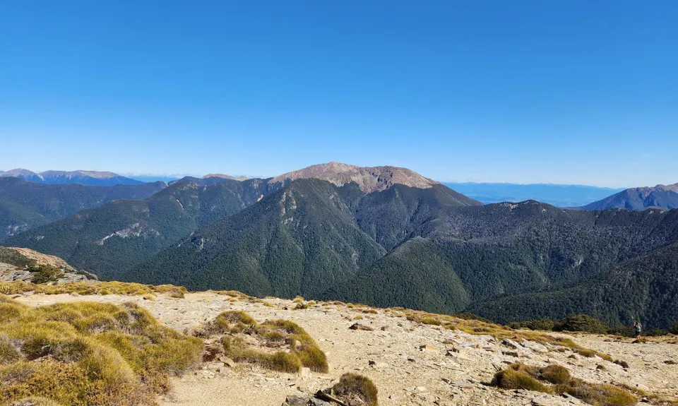 A taste of the Richmond Ranges TA Alpine route, Marlborough
