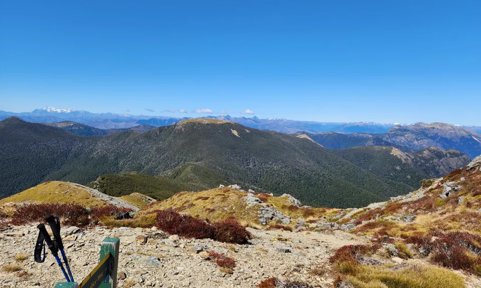 A taste of the Richmond Ranges TA Alpine route, Marlborough