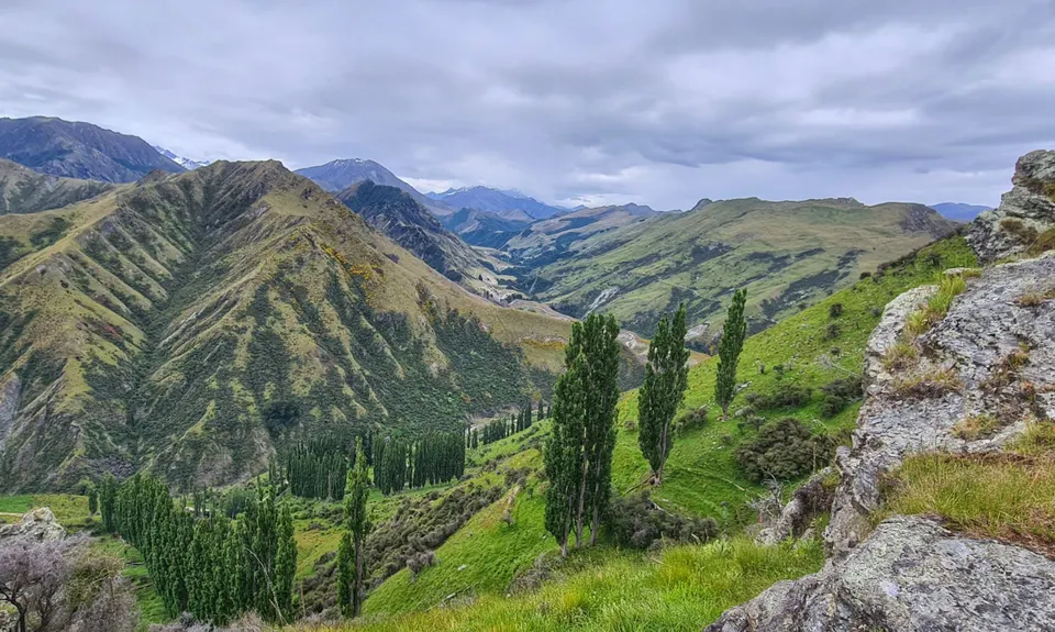Moonlighting to Sefferstown, Otago