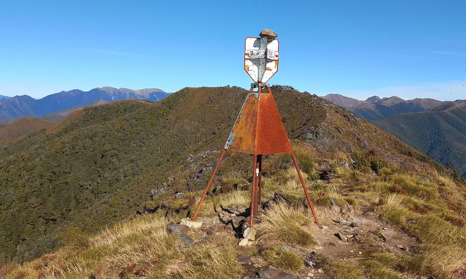 Parapara Peak, Tasman