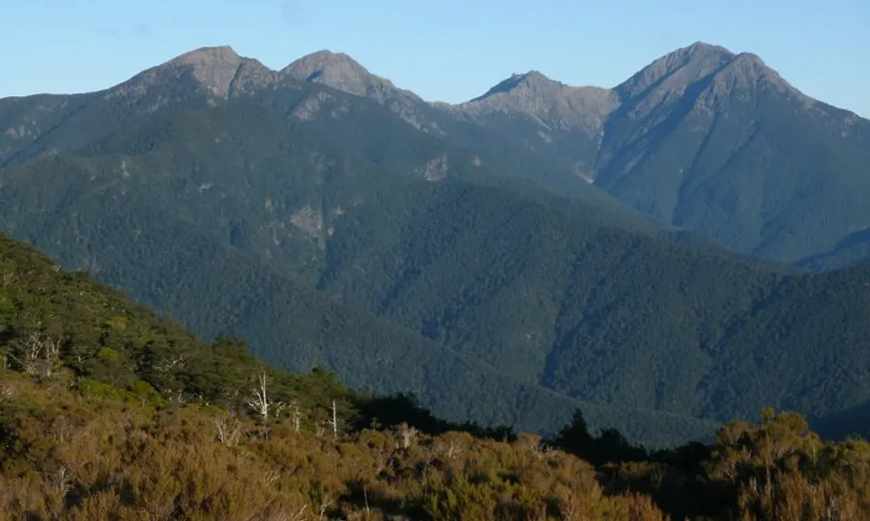 Northbank to Nelson Traverse, Marlborough