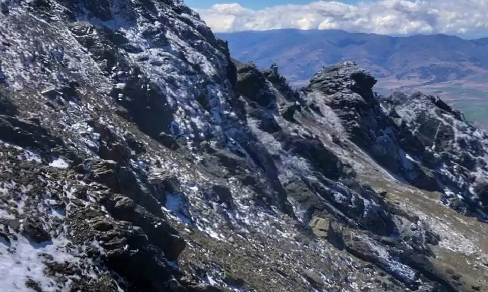 Mt Pisa via Tinwald Burn Ridge, Otago