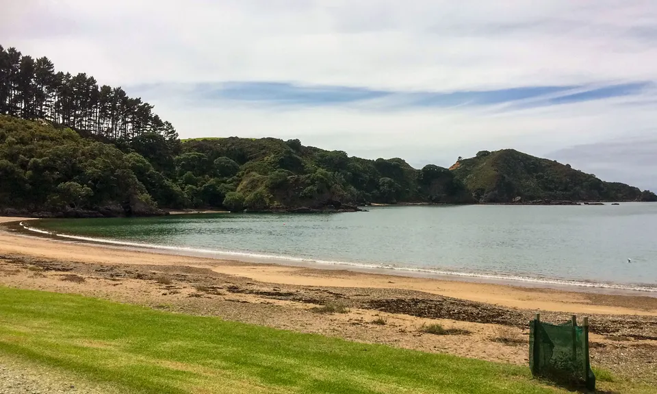 Mahinepua Peninsula Track, Northland