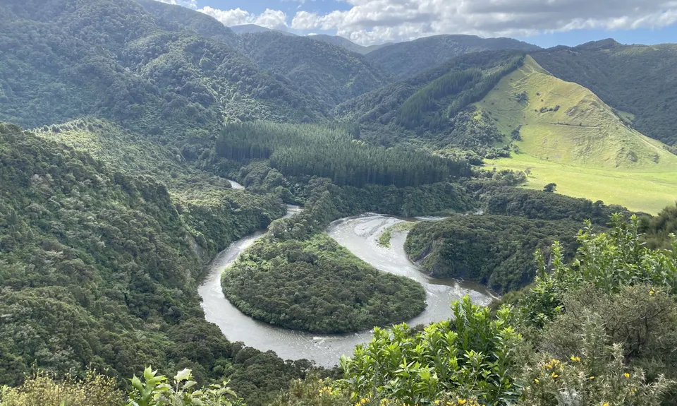 Tauherenikau Gorge Track, Wellington