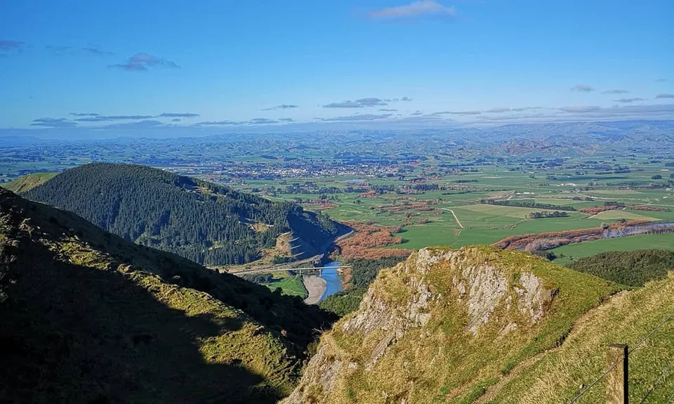 North Range Road Traverse, Manawatu - Wanganui