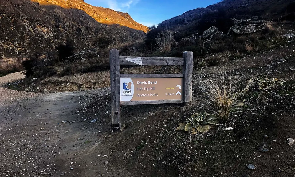 Flat Top Hill v2, Otago