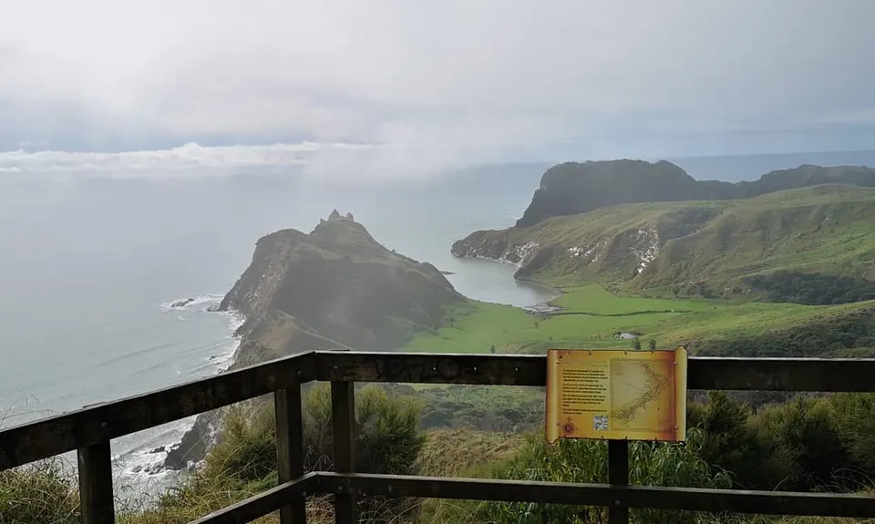 Cooks Cove  Walkway Return , Gisborne