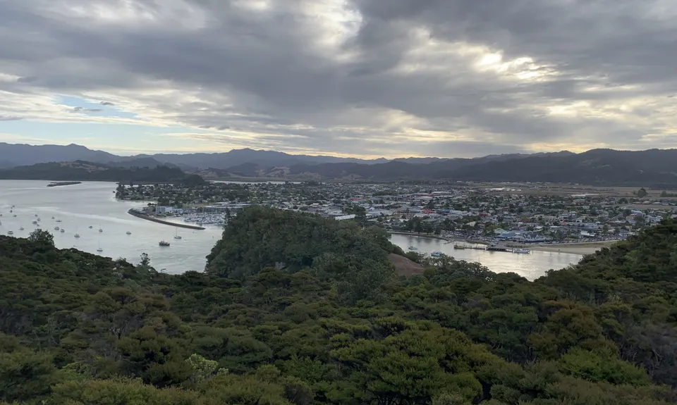 Whitianga Rock to Cooks Beach, Waikato