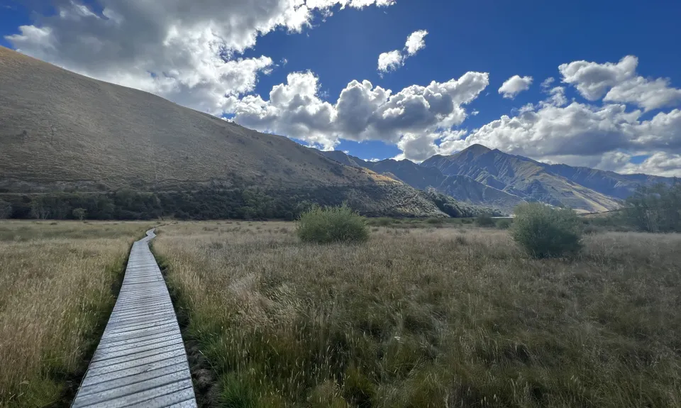 Loopin' Moke Lake, Otago
