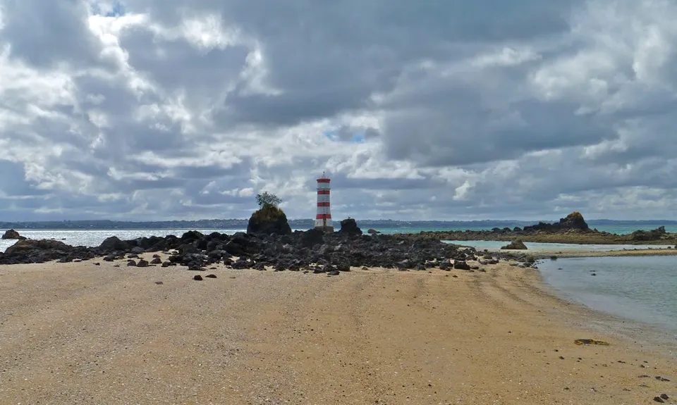 Western Rangitoto, Auckland