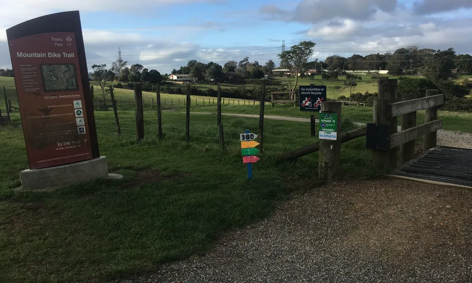 Totara Park Track, Auckland