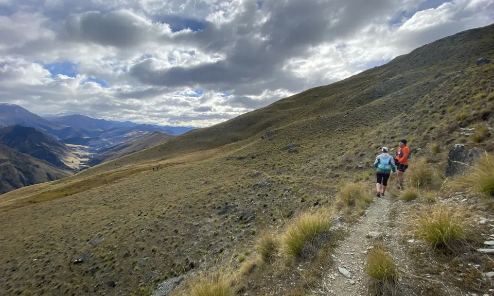 Moonlighting around Bowen Peak, Otago