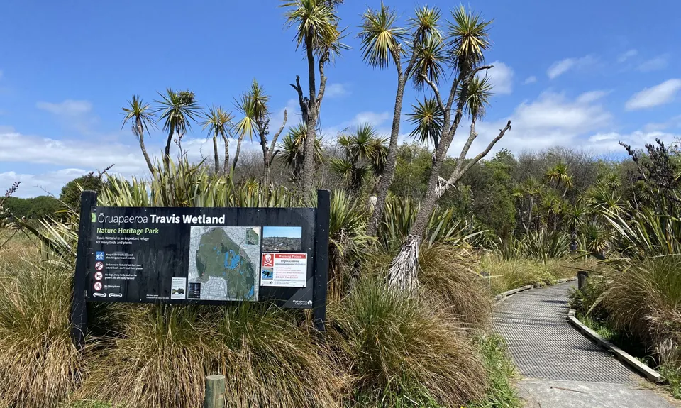 Travis Wetland Loop, Canterbury