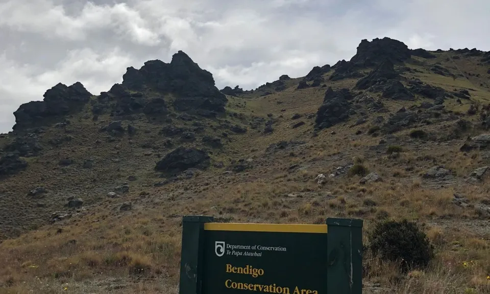 Mt Apiti via Castle Rock , Otago