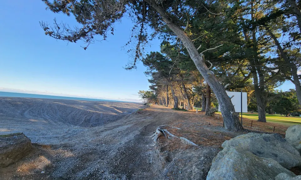 Amberley Beach, Wetlands Walkway to Waipara River Reserve, Canterbury