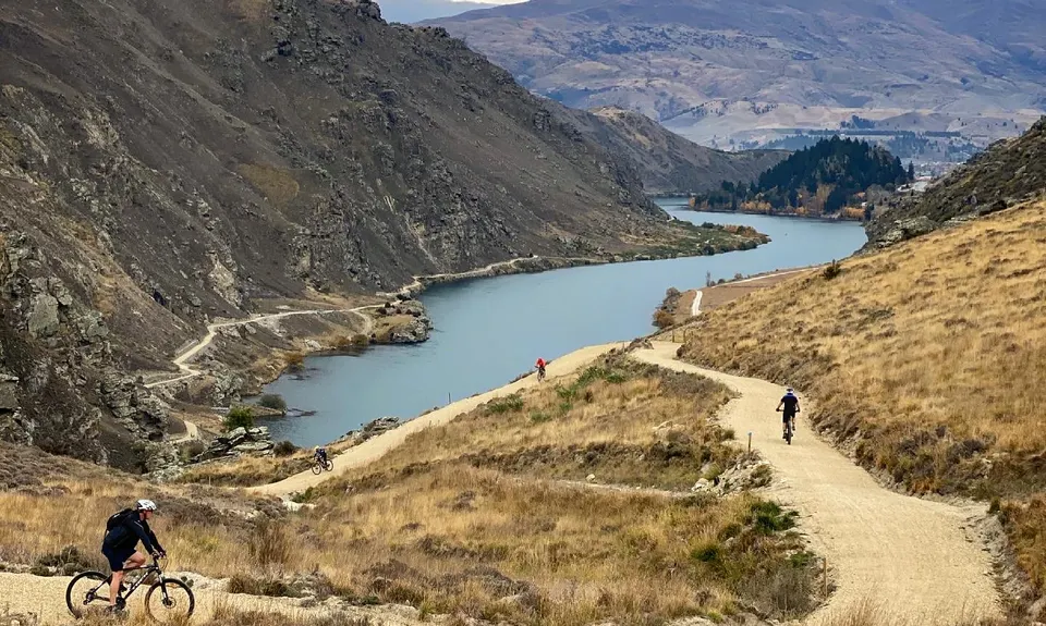 Lake Dunstan Trail, Otago