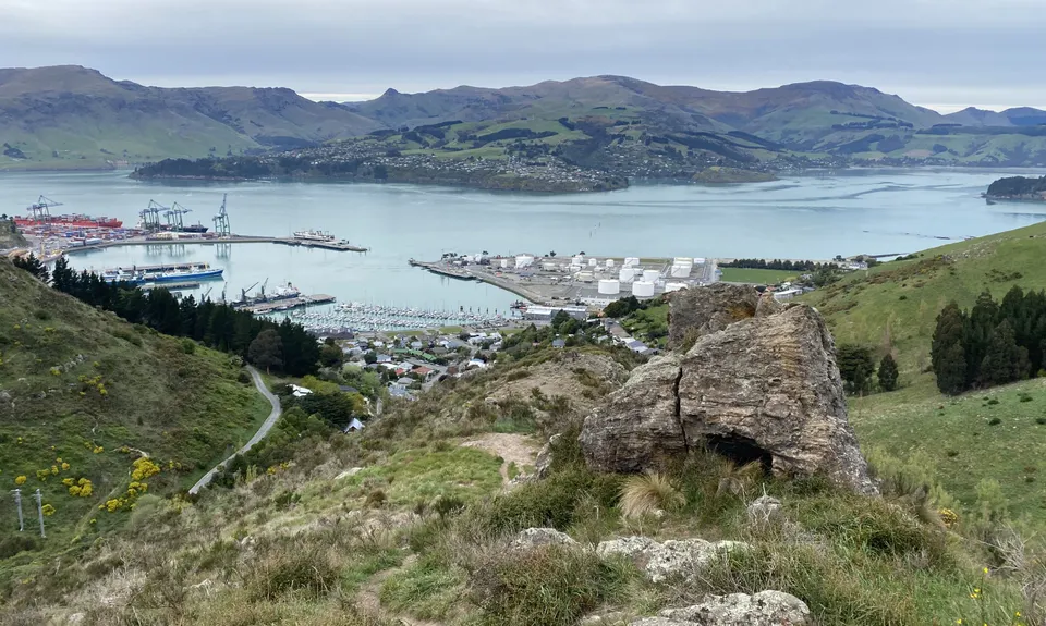 Lyttelton Semi-Circle, Canterbury