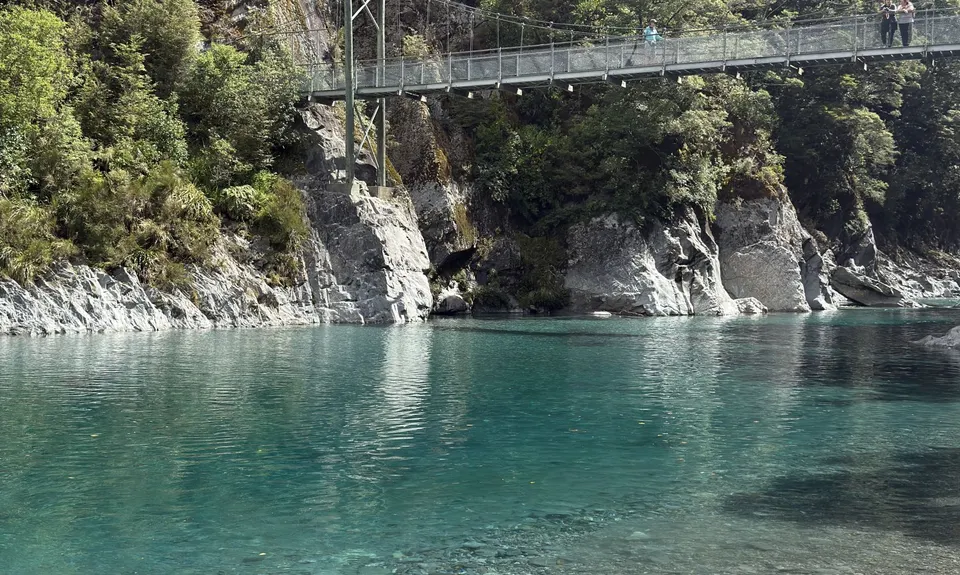 Blue Pools - Gillespie Pass Loop, Otago