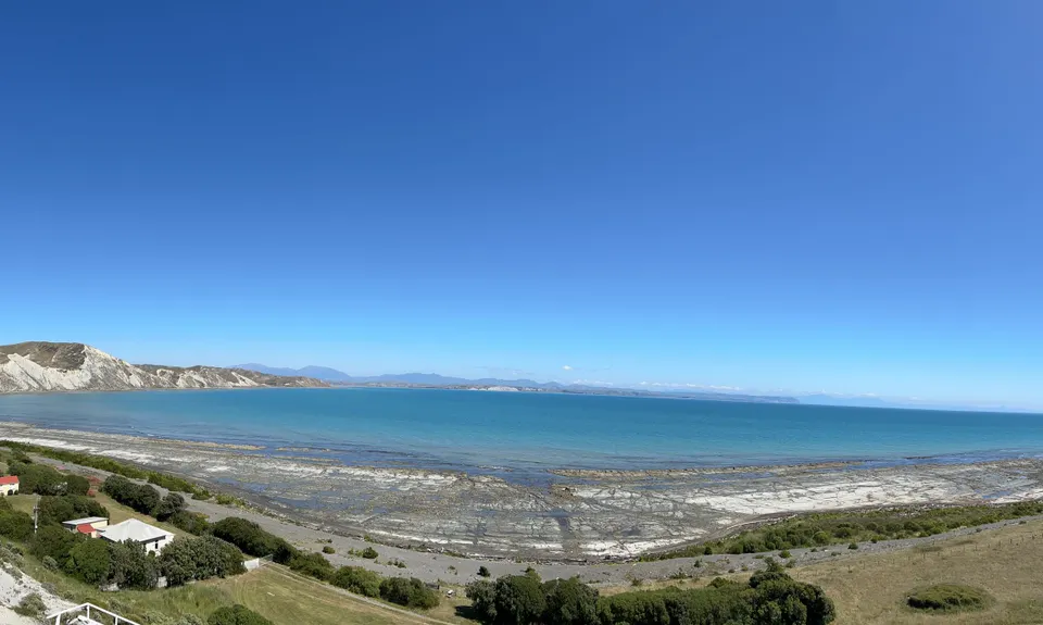 Caped Campbell Crusade, Marlborough