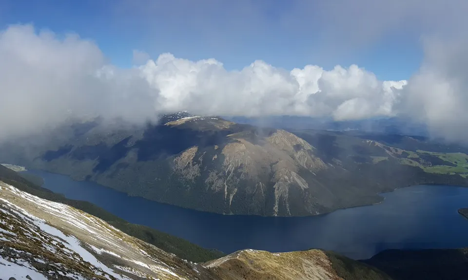 Parachute Rocks and St Arnaud Ridge, Tasman