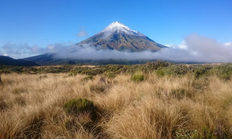 Pouakai Hut and Tarns , Taranaki