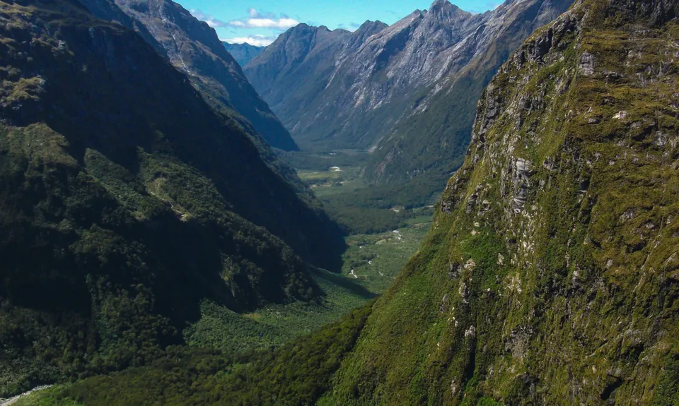 Milford Track , Southland