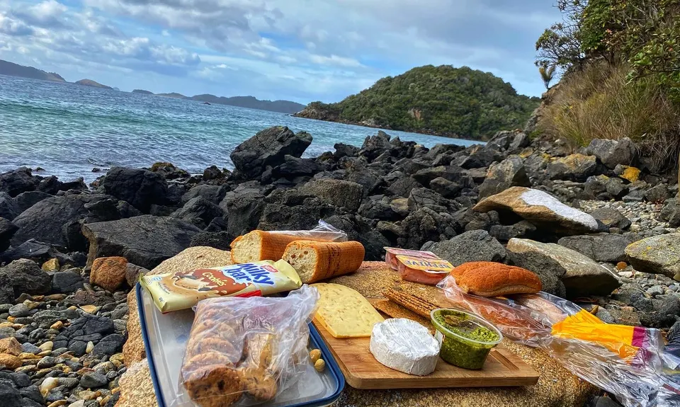 Ultimate Ulva, Southland
