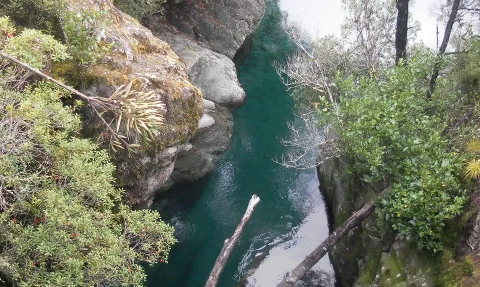 Blue Lake - clearest water on earth, Tasman