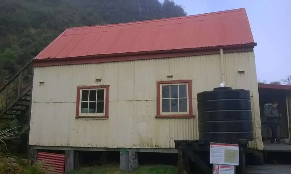 Field Hut Frolic, Wellington