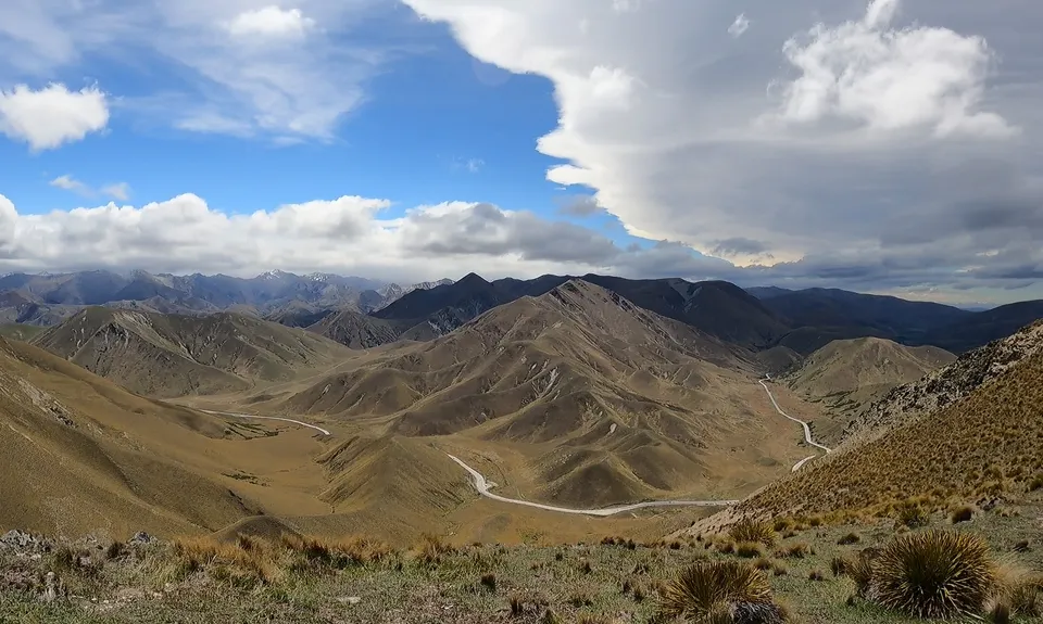 Lindis Pass Lookout & Double Peak, Canterbury
